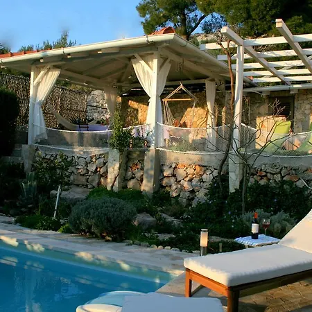 Mediterraneo Apartman *