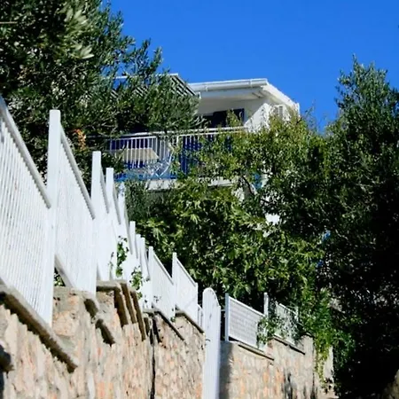 Apartment Mediterraneo